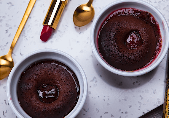 Chocolate fondants with Confits hearts