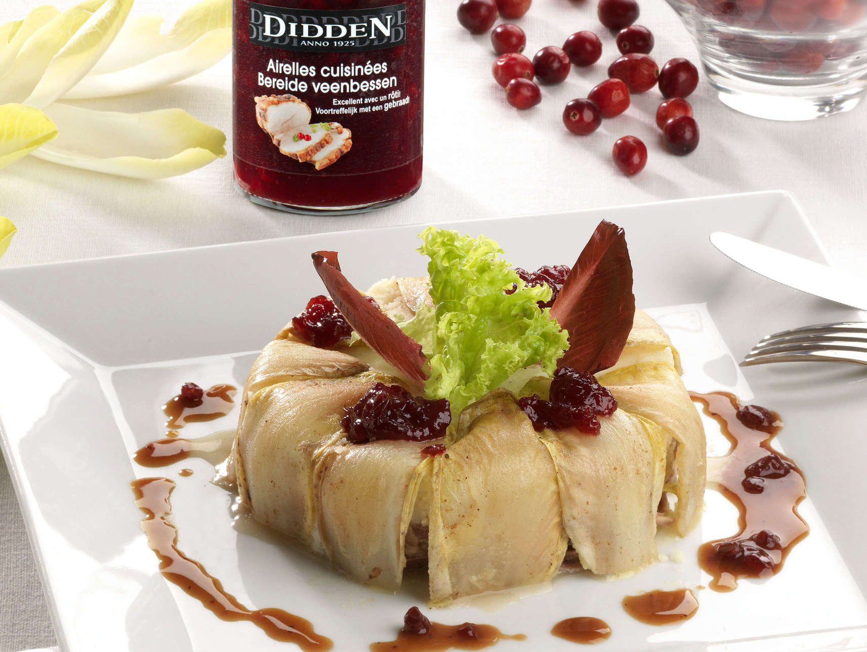 Cake of Belgian endives with Cooked Cranberries
